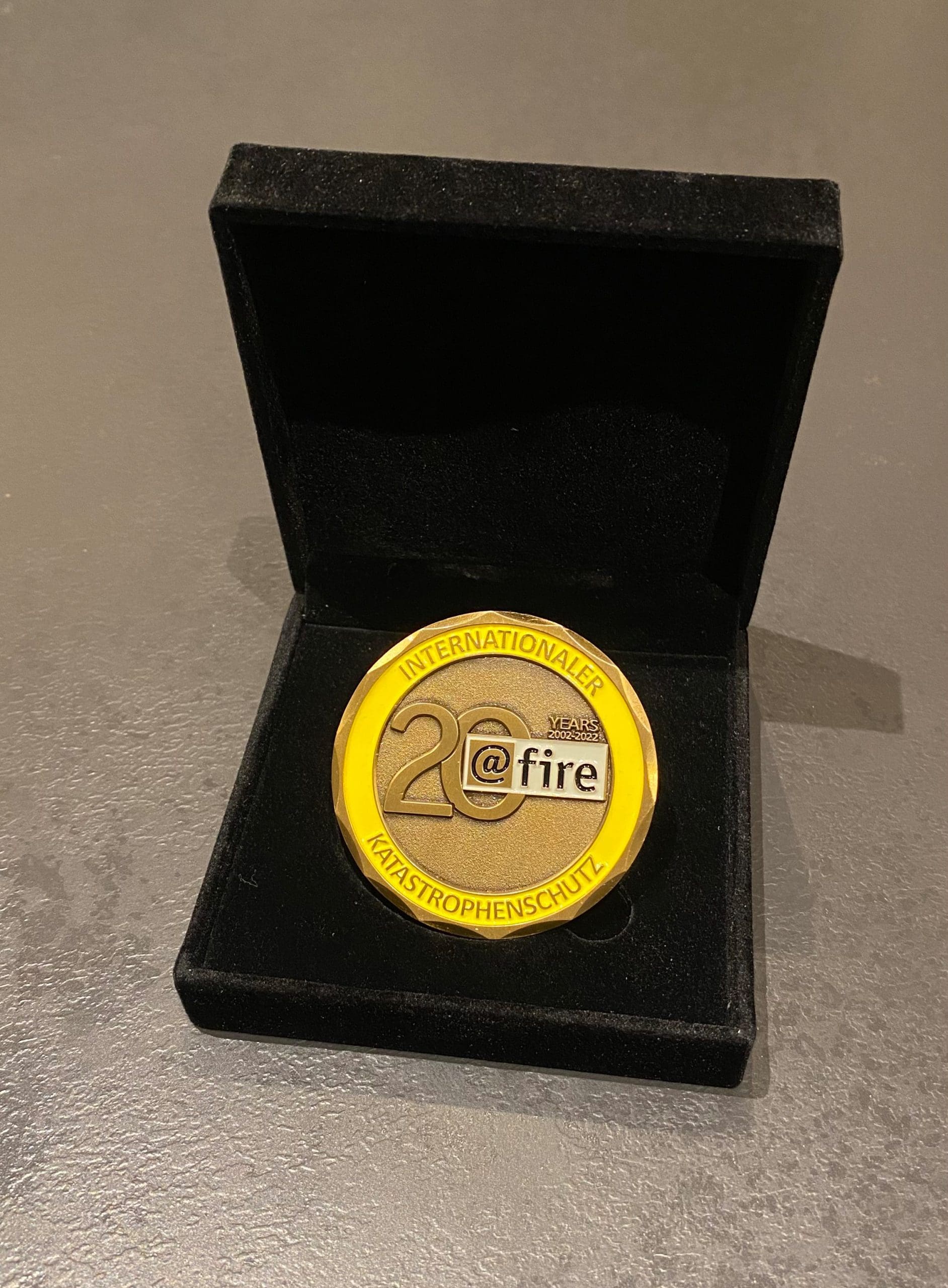 @fire - Internationaler Katastrophenschutz Challengecoin